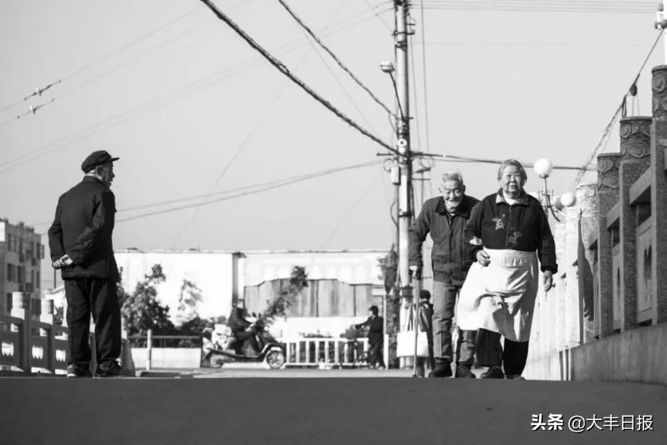 爷爷和奶奶做的布鞋,奶奶做的布鞋