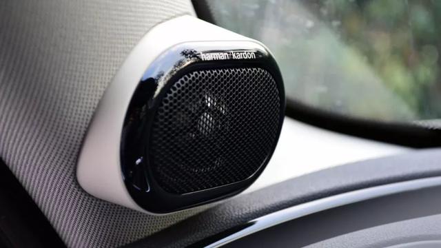 灵巧好开的车,五十万的两开门宝马mini