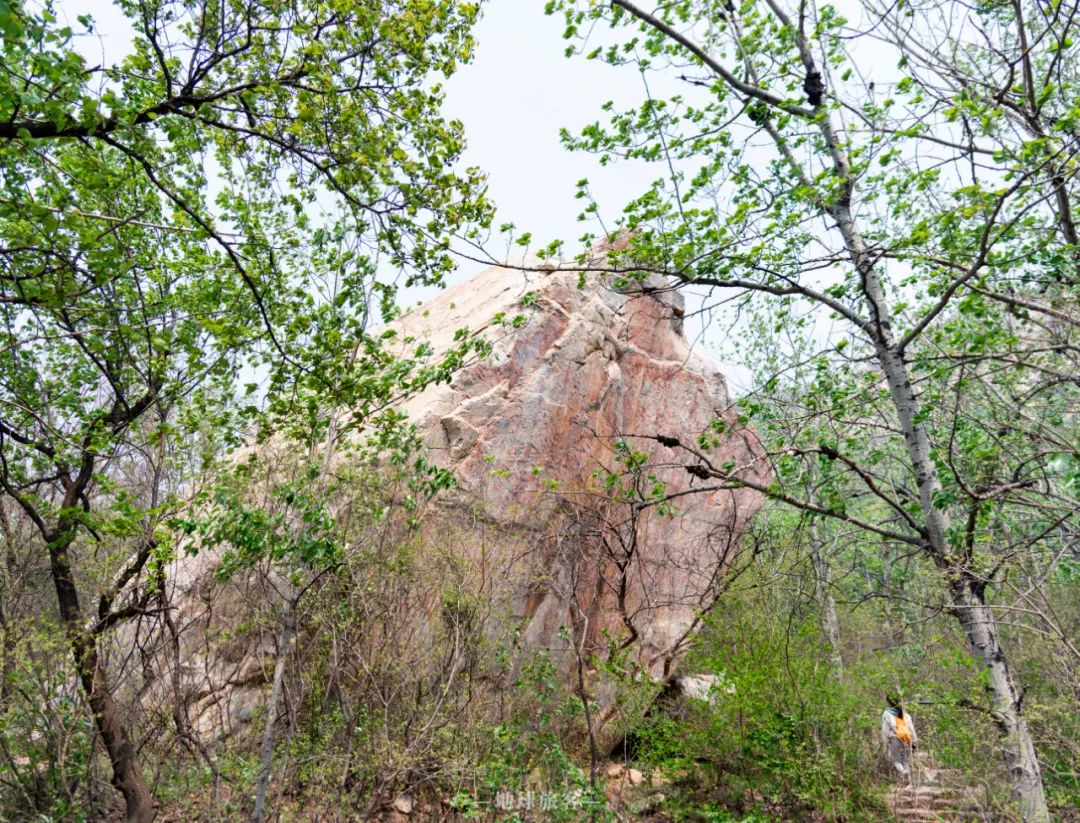 中岳嵩山跟嵩山少林有什么区别吗,被低估的嵩山不止有少林