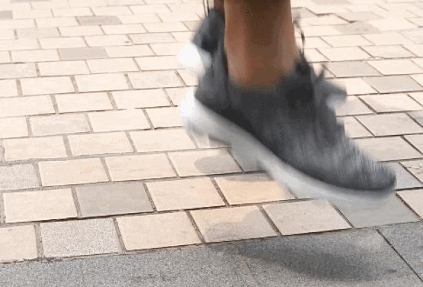 休闲运动鞋便宜没好货？硬核测试美国名牌、淘宝小米有品百元爆款