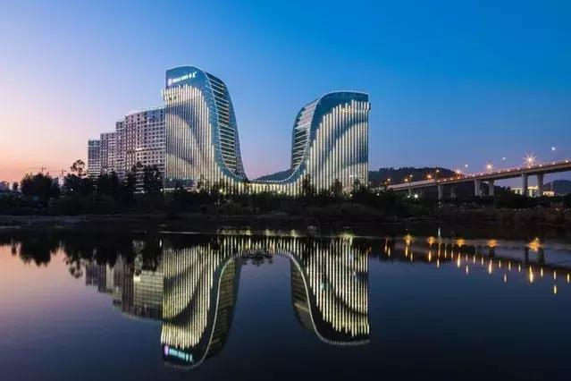 漳州和厦门全面对比,漳州和厦门经济比拼