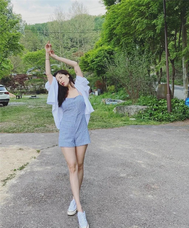 怎样化妆让你的腿看起来又细又长,腿不直怎么化妆