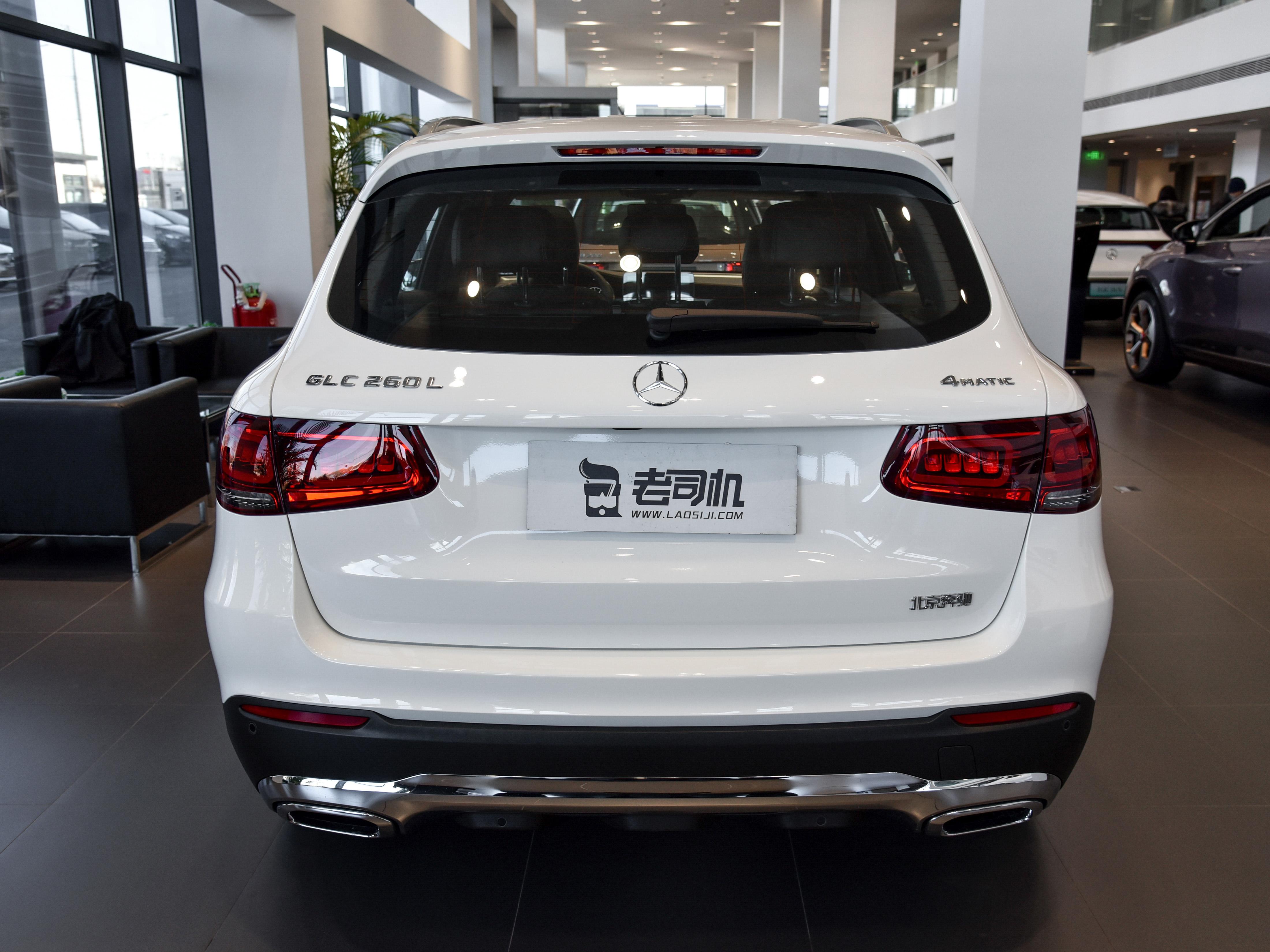 奔驰glc2023款glc260l4matic动感型5座,2020款奔驰glccoupe豪华轿跑suv