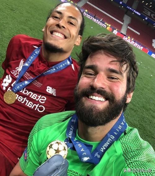 巴西门将阿利松把谁压在替补席,定海神针