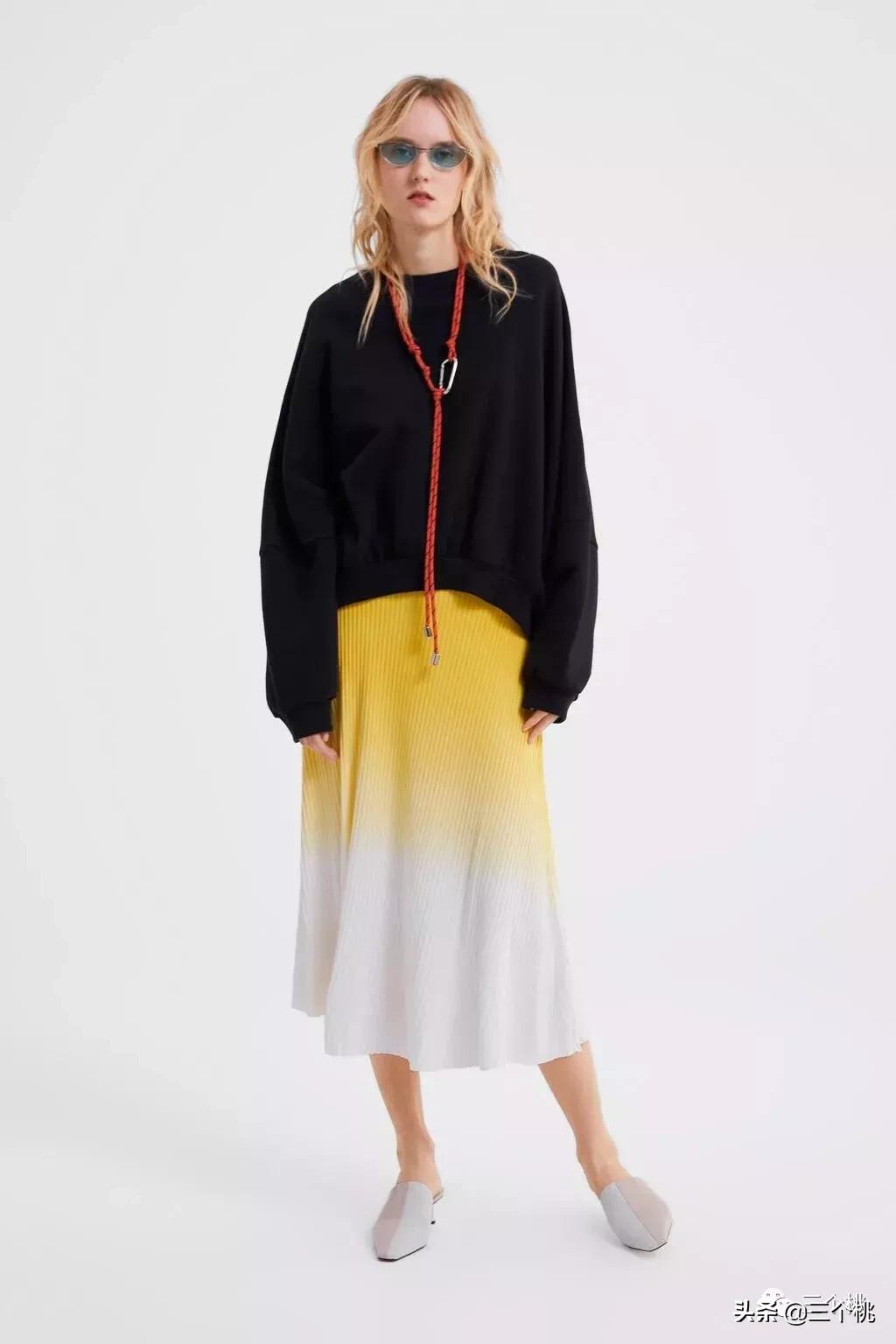 风衣、西装、花裙子……春天来了，这10件值得买！‖桃子购物车