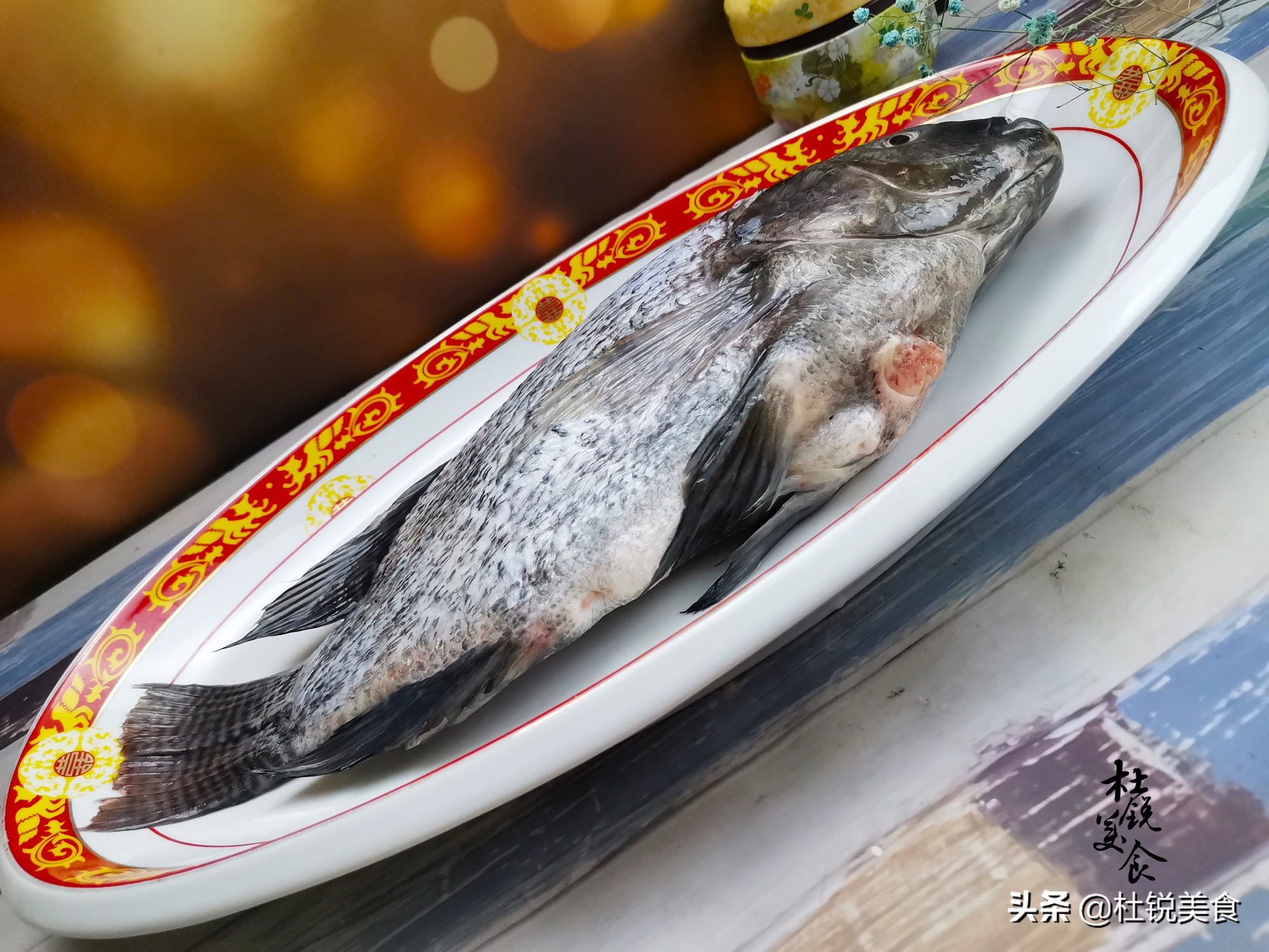 比三文鱼便宜还好吃的鱼,什么鱼跟三文鱼一样但便宜很多