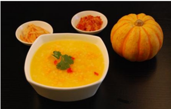 女性气血运行不畅气血亏虚吃什么,女性气血不够的症状吃什么药