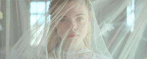 春敏后期全脸脱皮,过敏脸上起皮发痒