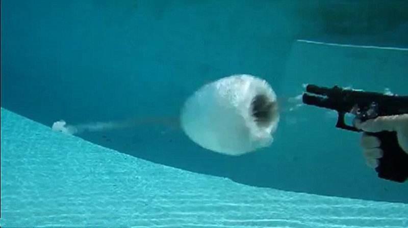 *弹子**那么小，打在人身上致人死亡的原理是什么？