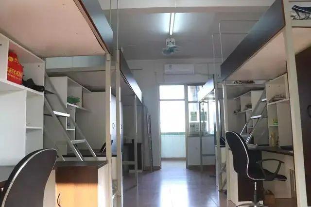 广东最豪华大学宿舍曝光！这些神仙级配置，酸了