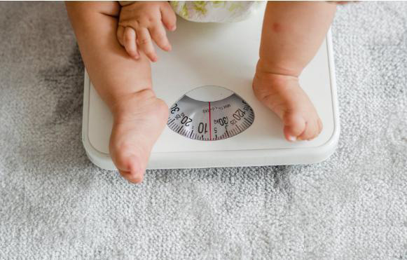 月子里宝宝都会有哪些问题,月子里宝宝一般会出现什么问题