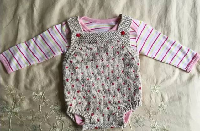 织宝宝背带裤的视频教程,小孩织背带裤的教程