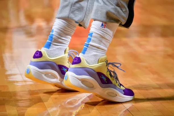 2020nba詹姆斯都上脚了哪些球鞋,詹姆斯上脚最新战靴