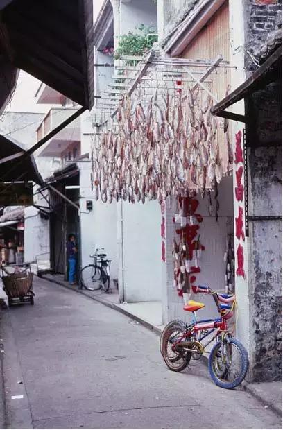 黄家驹之死：被香港娱乐圈暗中出卖