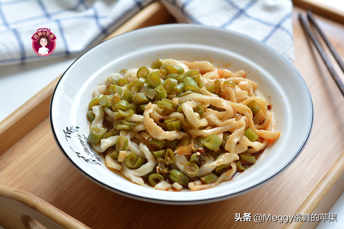 夏天最好吃的手擀面,夏天手擀面怎么吃好吃