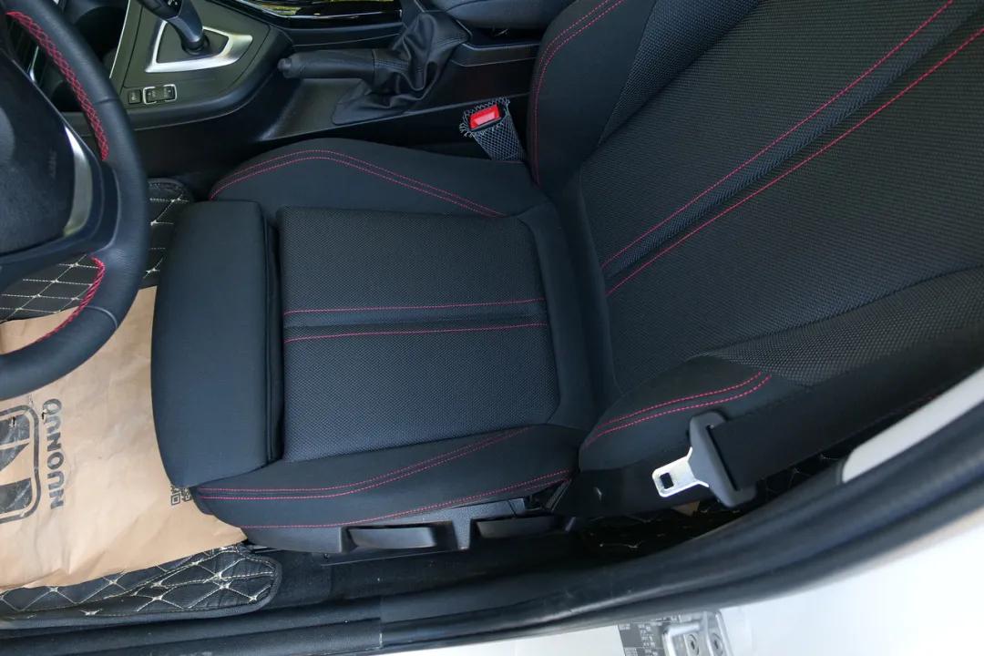 进口版宝马118i,十五万买的宝马