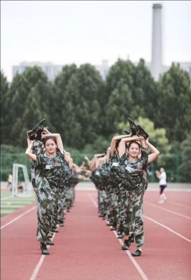 新冠肺炎暴露风险评估,新冠到底硬抗还是对症治疗