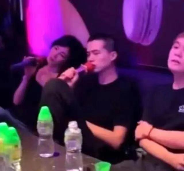 王菲谢霆锋情变传闻,王菲周迅李亚鹏窦唯谢霆锋张柏芝