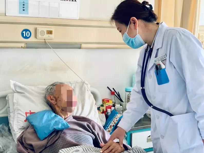 「阜新卫生健康」《中蒙医药名专家谱》邢丽：暖医仁心福泽众生