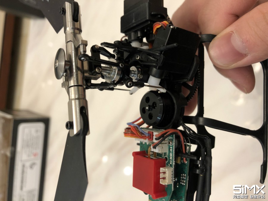 伟力xkk110开箱测评,伟力xk130遥控直升机