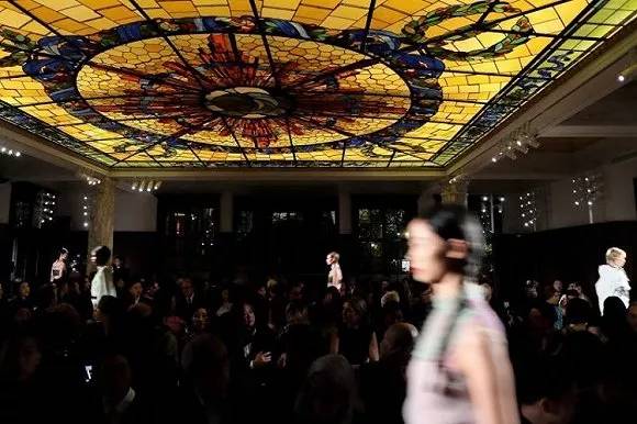 z世代成为最具消费力的一代,千禧一代z世代在关心什么