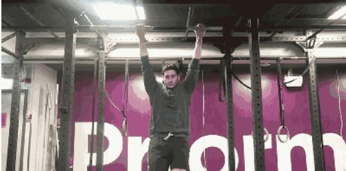 健身练多了身体没态势,健身练了几组完全使不上力了