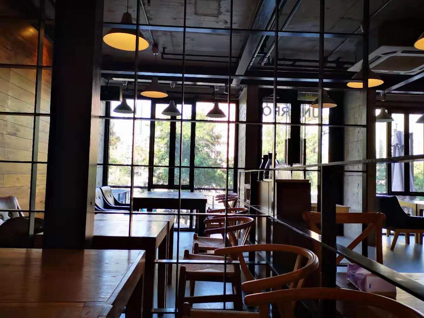 东北小鱼旅行记抵达西藏,小鱼在路上