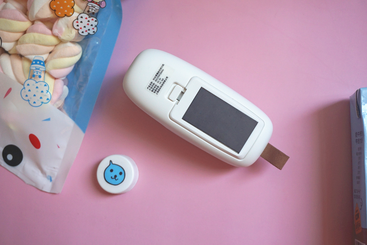 小米有品上架了这款网红生活小帮手：90分便携迷你封口机