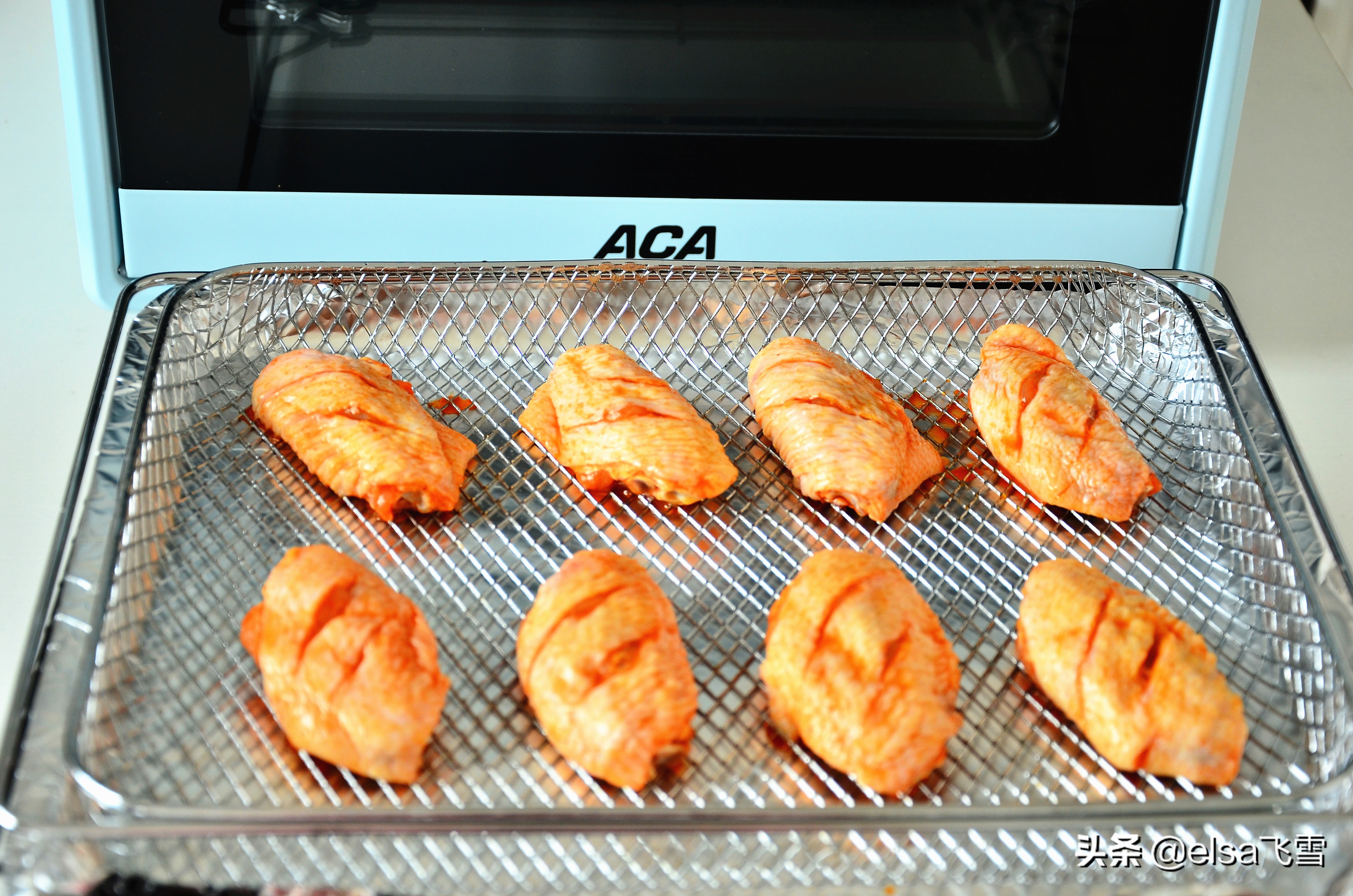 周末在家里做烤鸡翅,家庭做法的奥尔良烤翅