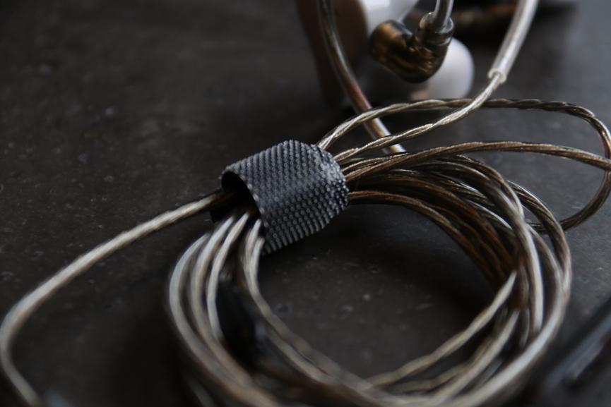 有线耳机会被取缔，MYRYAD首款表态，百元级HiFi耳机深度体验