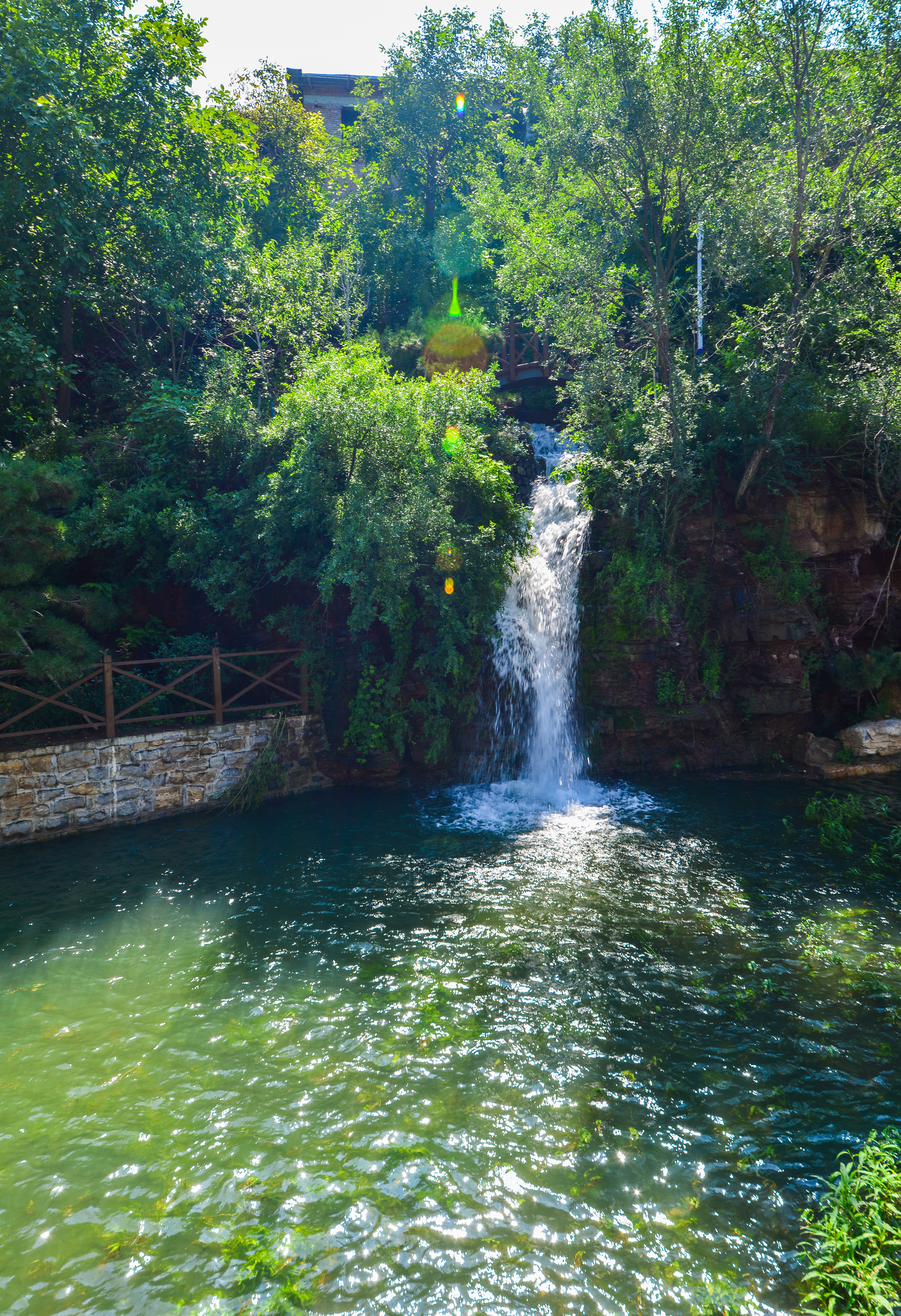 叮咚的泉水，迷人的风景，济南这个古村低调鲜为人识，却美得让人惊喜！