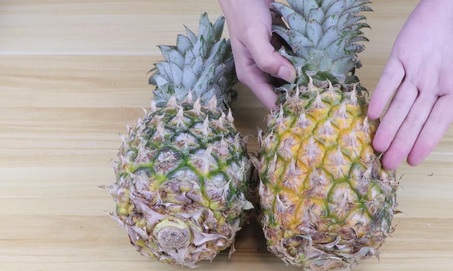 如何挑菠萝又甜又多,菠萝怎么选才酸酸甜甜