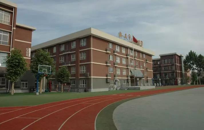 西安名校：西安西光中学成绩如何稳居前茅？带你揭秘