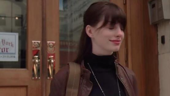 怎样吸引单位男同事,怎么追公司的男同事