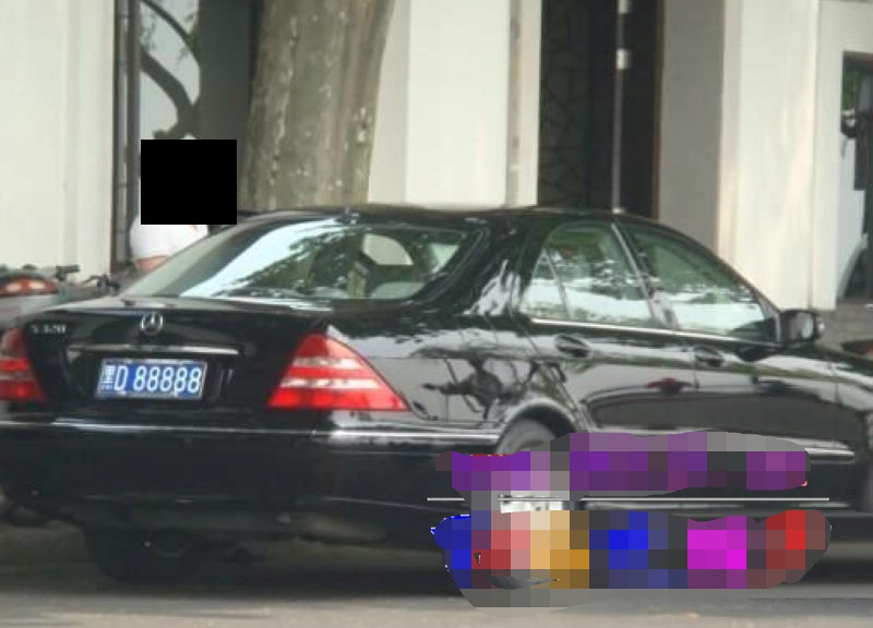 黑龙江黑底红字车牌,黑龙江5个88888车牌都在什么车上