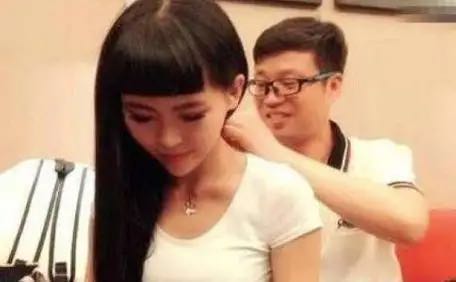 王迅婚姻状况如何,王迅与娇妻现状