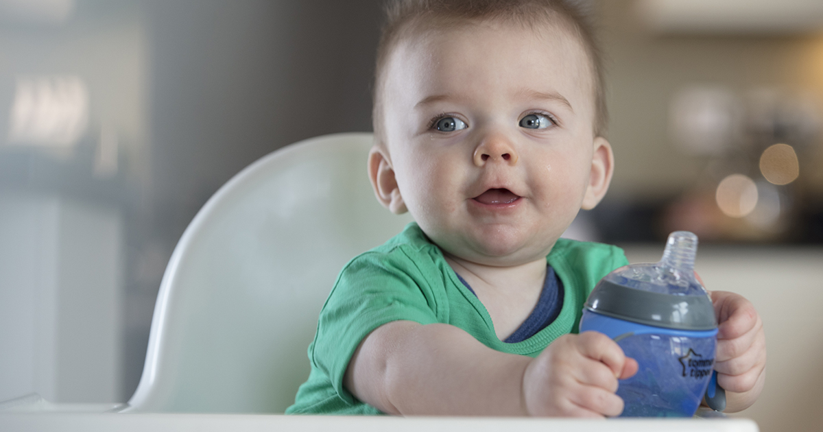 宝宝不爱喝水怎么办买什么杯子,宝宝不爱喝水是因为不渴吗