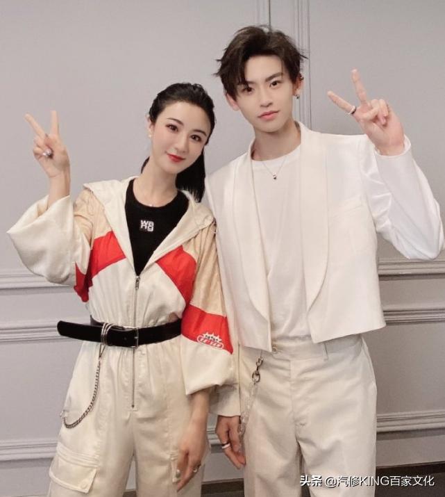 网红也能逆袭？看到薇娅的“原装脸”后，旧照的样子太不真实