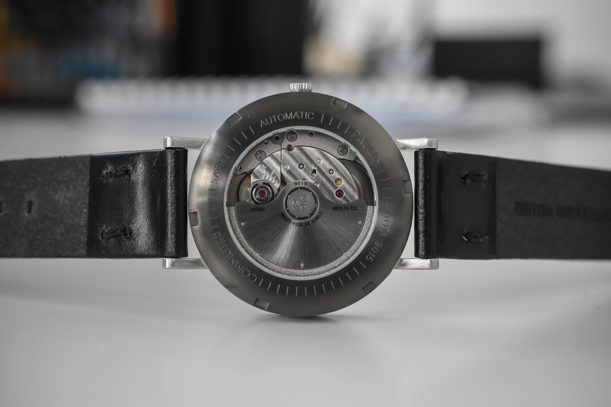 瑞士2168机芯和8234机芯通用吗,3330机芯和7750机芯通用么