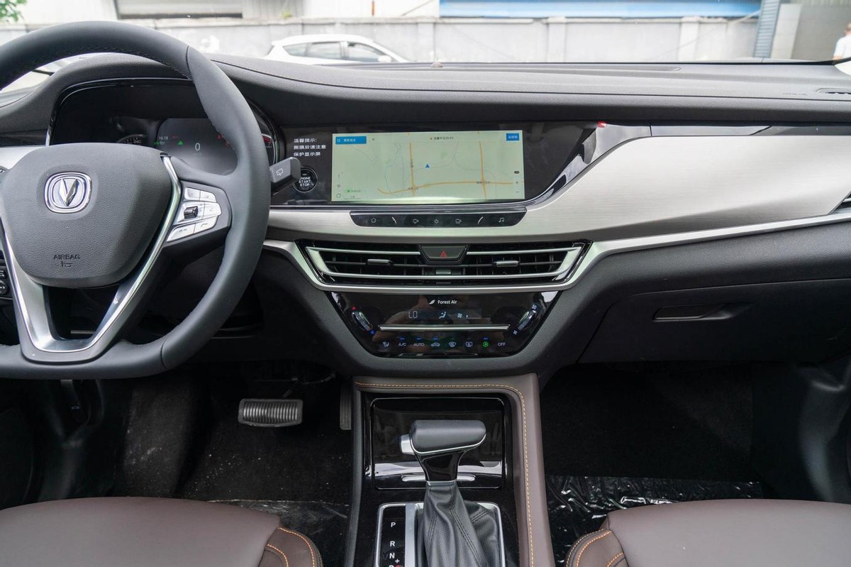 长安cs35plus车机系统死机,21款长安cs35plus车机有哪些功能