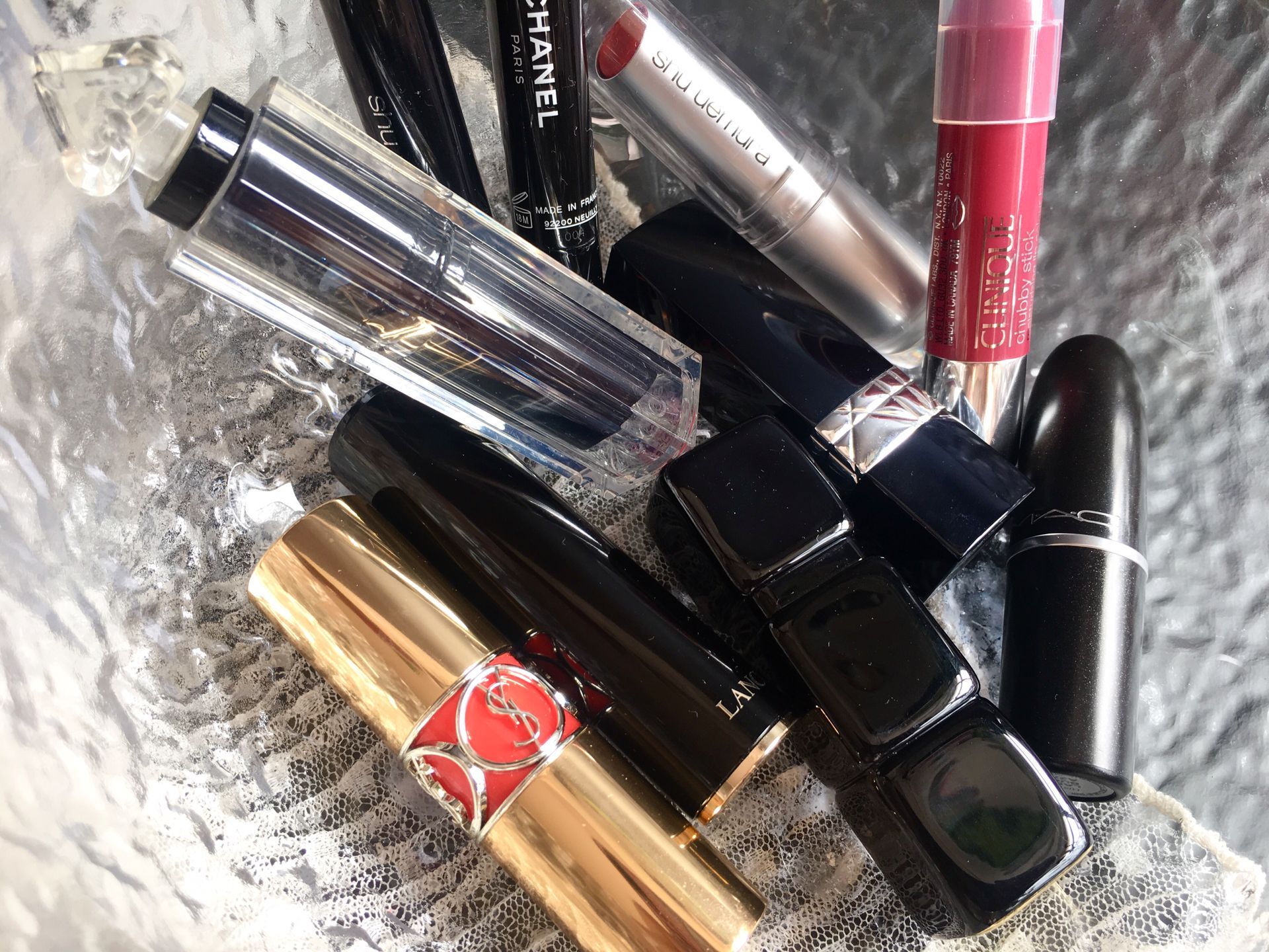 口碑最好的10款唇膏是哪款啊,秋冬公认好用的润唇膏品牌推荐