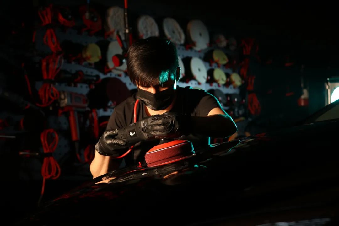 汽车镀晶的流程及关注事项,汽车镀晶知识大全