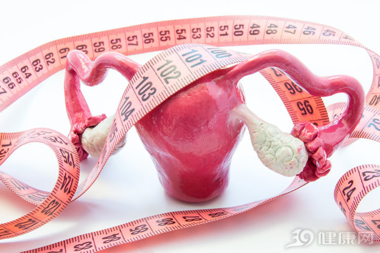 出现乳房肿块怎么办？有这几种特征，不是乳腺癌！