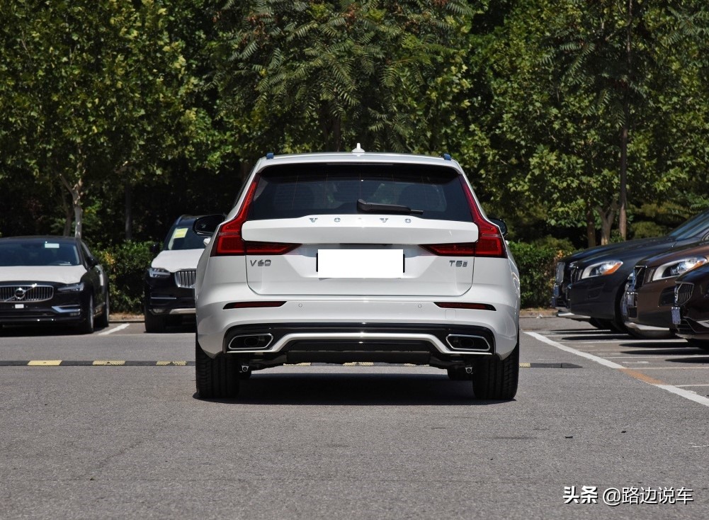 买了沃尔沃V60，不如想象中完美，简单分享提车价格和用车感受