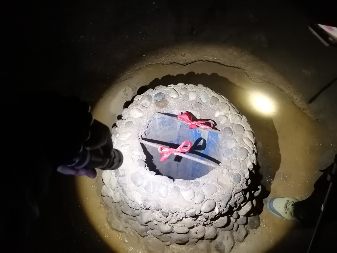 龙洞探秘寻找地下暗河,八面山龙洞地下暗河