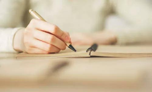 “好文章不厌百遍改”，手把手教你如何修改文章