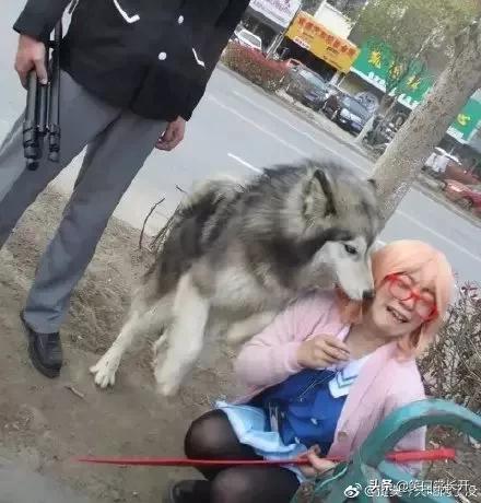 被男朋友偷拍自己的照片,发现男朋友偷拍我照片