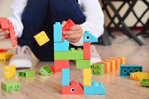 孩子爱咬指甲怎么办,孩子爱咬指甲用什么药