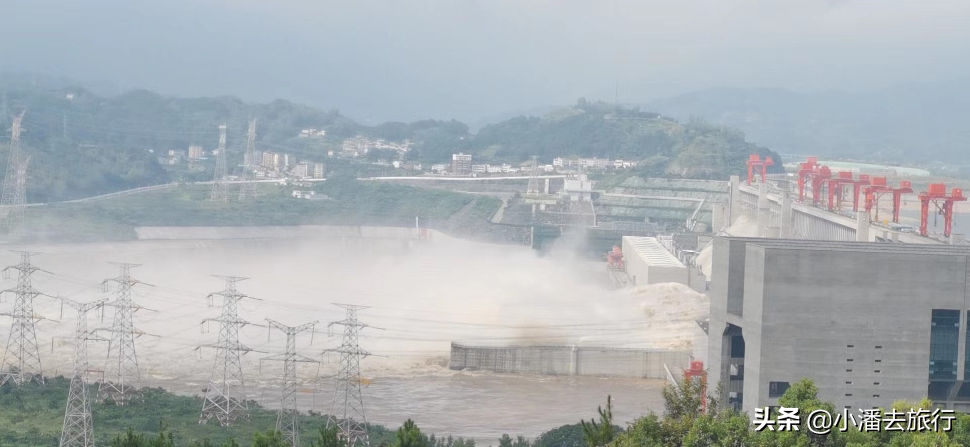 从重庆坐船游三峡要多少钱呀,宜昌到重庆三峡游轮旅游价格