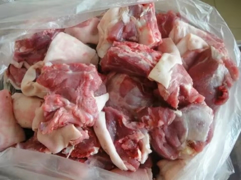 为什么猪肉洗了好多遍还是有血水,猪肉清水洗方法